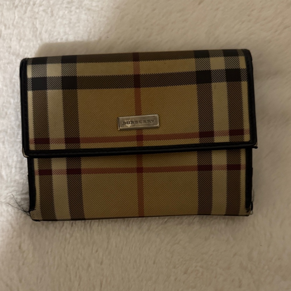 Burberry Checkered Wallet in Tan and Black
